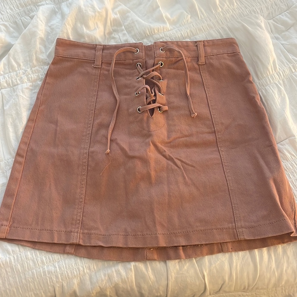 Mini pink skirt